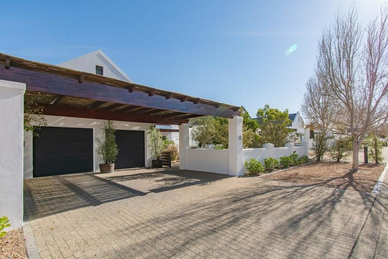 3 Bedroom Property for Sale in Croydon Western Cape